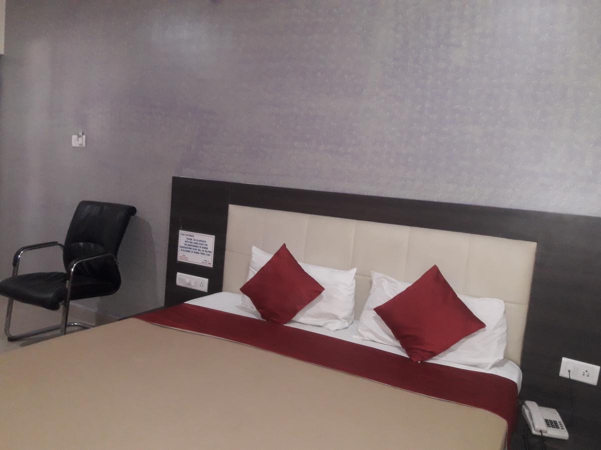 Vijaya Lakshmi Residency Hotel Bangalore Buitenkant foto