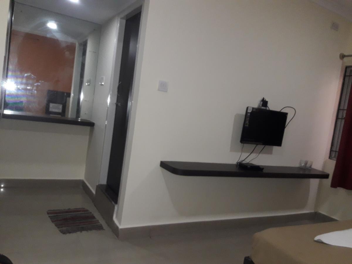 Vijaya Lakshmi Residency Hotel Bangalore Buitenkant foto