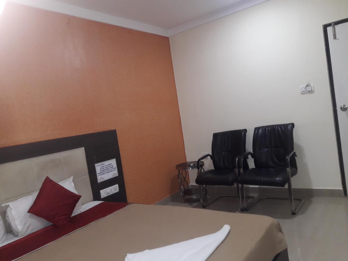 Vijaya Lakshmi Residency Hotel Bangalore Buitenkant foto