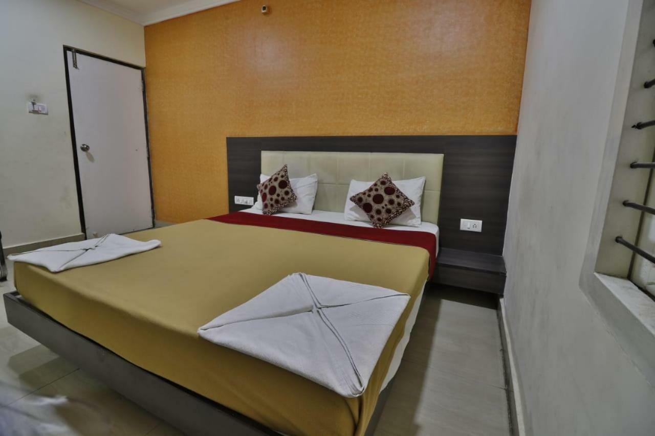 Vijaya Lakshmi Residency Hotel Bangalore Buitenkant foto