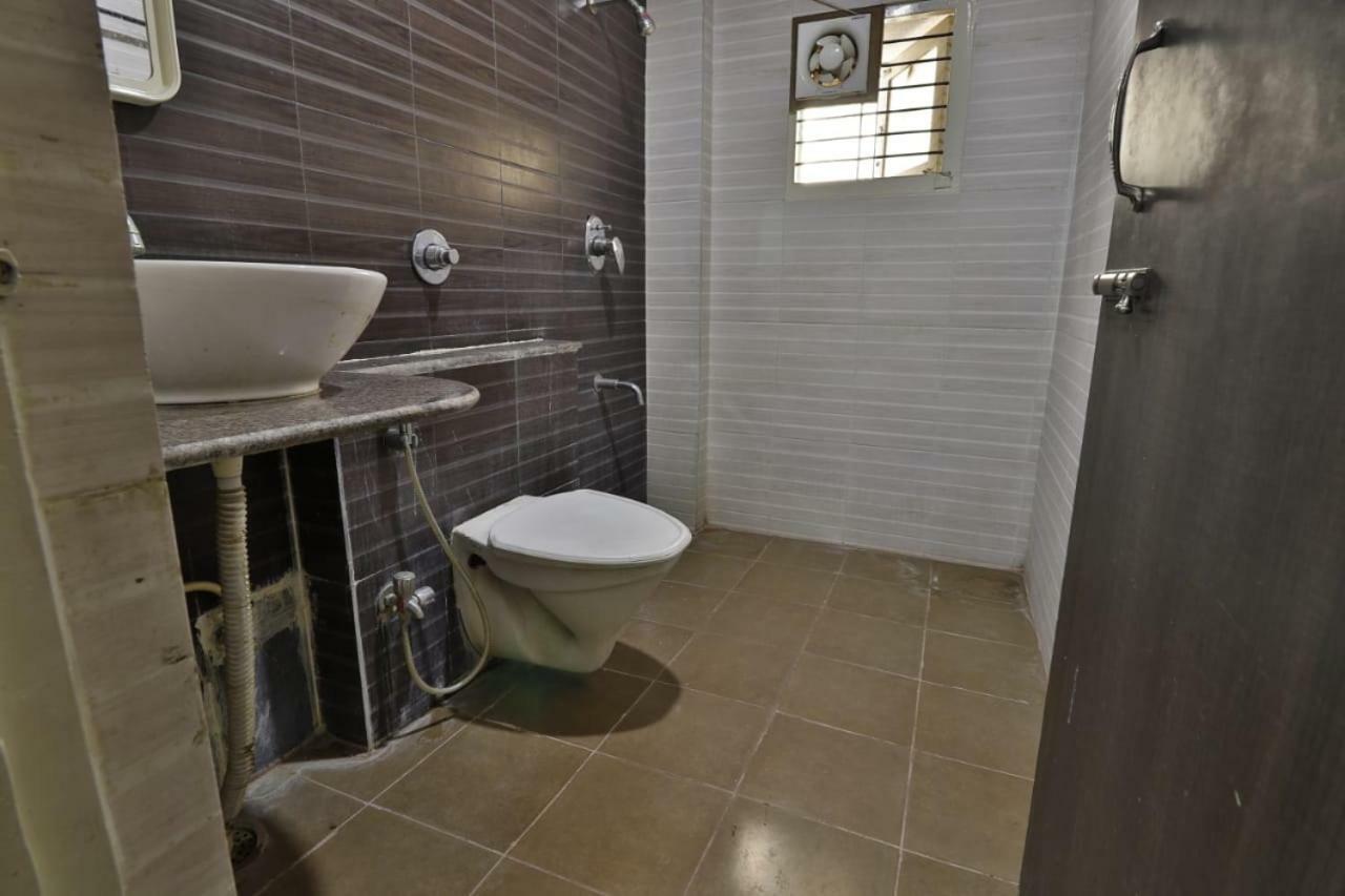 Vijaya Lakshmi Residency Hotel Bangalore Buitenkant foto