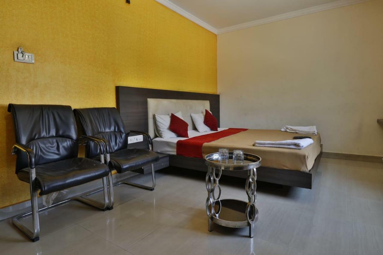 Vijaya Lakshmi Residency Hotel Bangalore Buitenkant foto